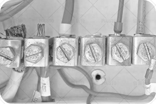 鋪設桌面,測量尺寸,接地的規范